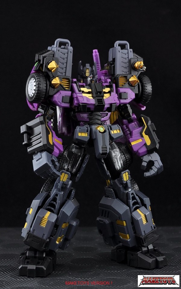 Maketoys Battle Tanker Blue And Purle BotCon Shattered Glass Editions Image  (5 of 8)